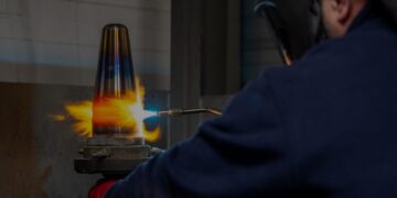 Geometria smaku - jak kształt i grubość rantu szklanki wpływają na percepcję serwowanych napojów?