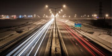 Standard nowoczesnej logistyki - szczelne bramy rolowane w strefach dużego ruchu na terenie Gliwic Porady i ciekawostki Standard nowoczesnej logistyki - szczelne bramy rolowane w strefach dużego ruchu na terenie Gliwic